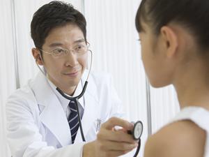 沖縄の矯正歯科徹底ガイド2026|選び方から費用、最新技術まで詳しく解説